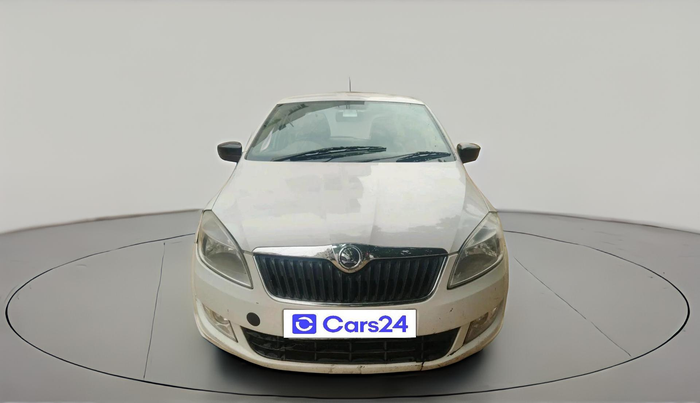 2014 Skoda Rapid AMBITION 1.6 TDI CR MT PLUS, Diesel, Manual, 1,89,385 km, exterior