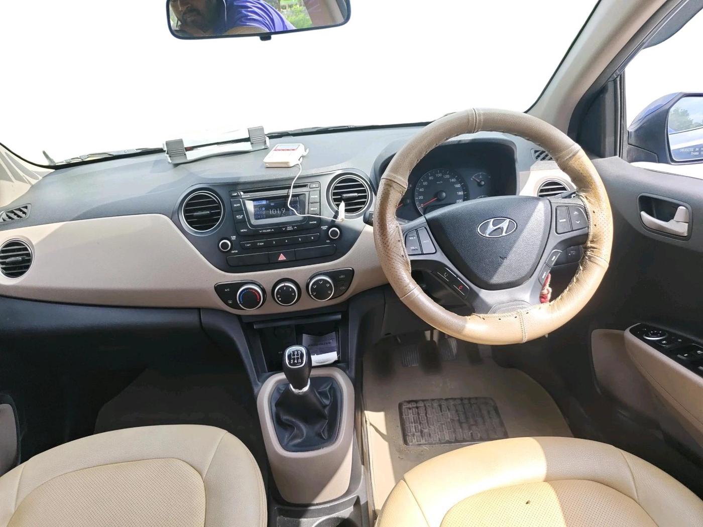 2015 Hyundai Xcent S (O) 1.2, Petrol, Manual, 45,399 km, interior