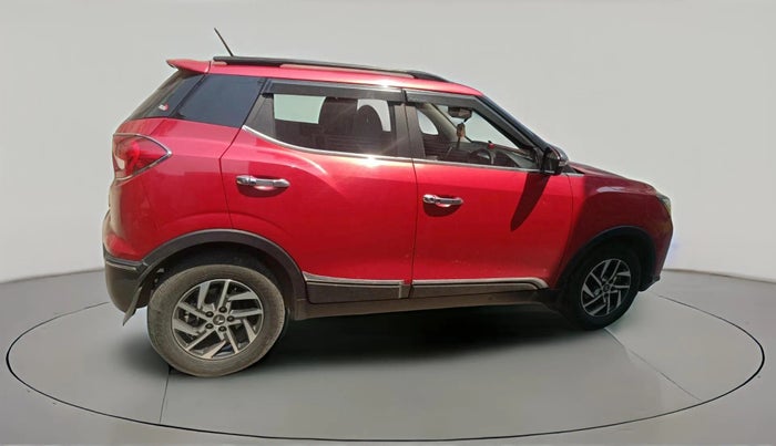 2023 Mahindra XUV300 W8 (O) 1.5 DIESEL AMT, Diesel, Automatic, 52,901 km, exterior