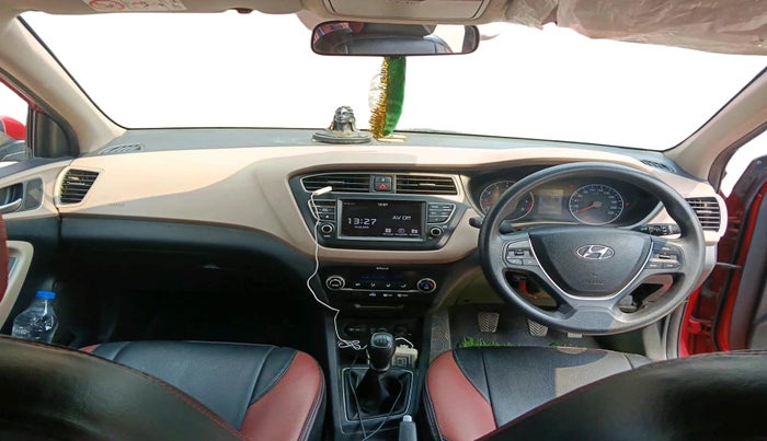 2018 Hyundai Elite i20 ASTA 1.2, Petrol, Manual, 1,55,553 km, interior