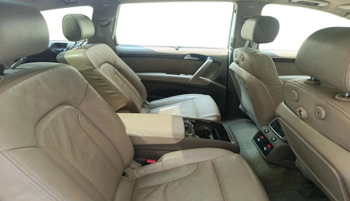 2013 Audi Q7 3.0 TDI QUATTRO, Diesel, Automatic, 1,04,836 km, interior