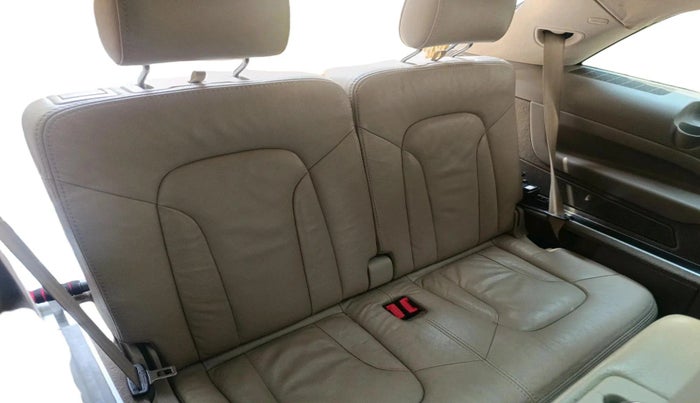 2013 Audi Q7 3.0 TDI QUATTRO, Diesel, Automatic, 1,04,836 km, interior