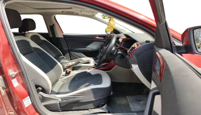 2022 Volkswagen TAIGUN GT PLUS 1.5 TSI DSG, Petrol, Automatic, 2,19,433 km, interior