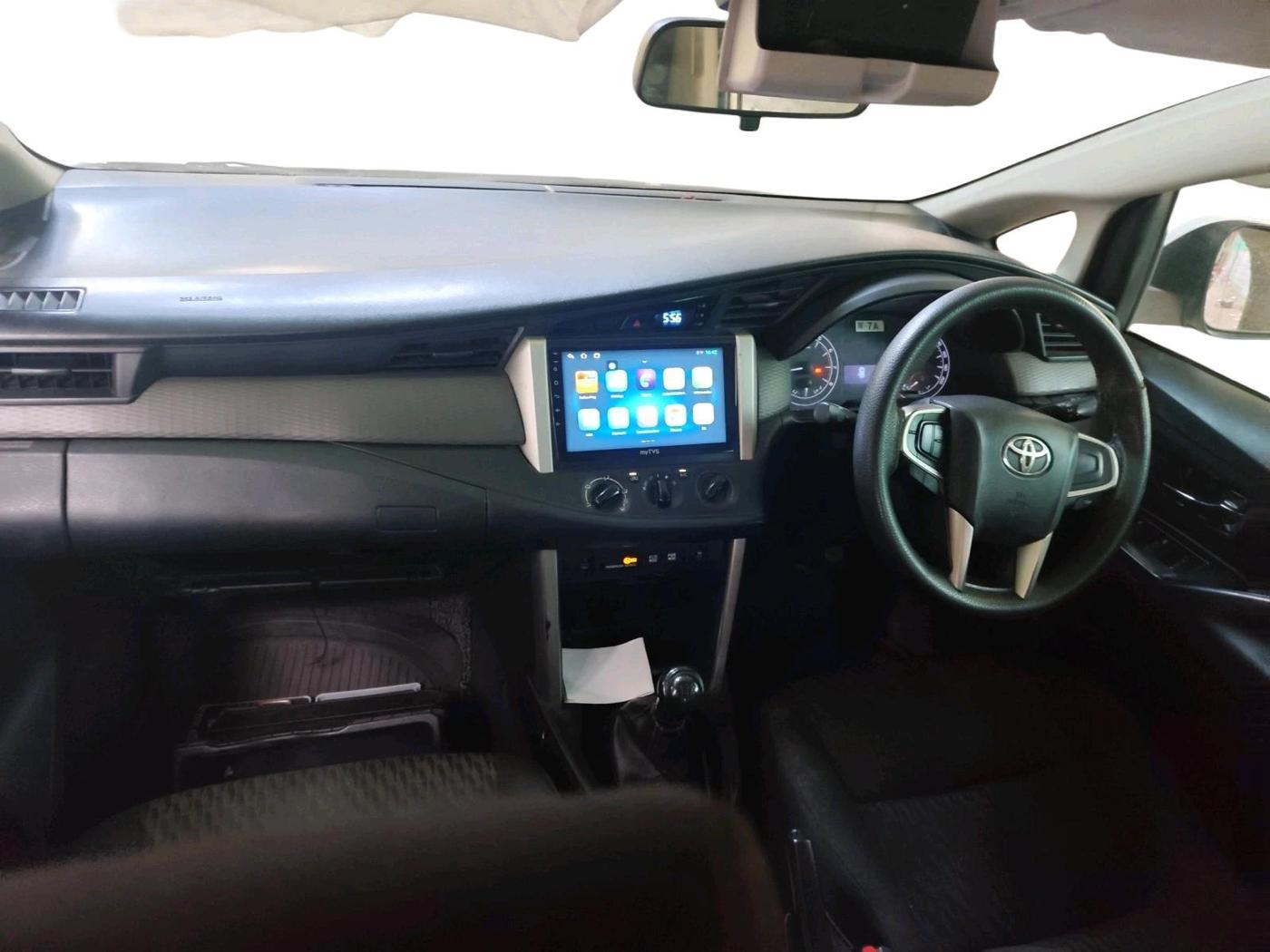 2020 Toyota Innova Crysta 2.7 GX 7 STR MT, Petrol, Manual, 1,57,741 km, interior