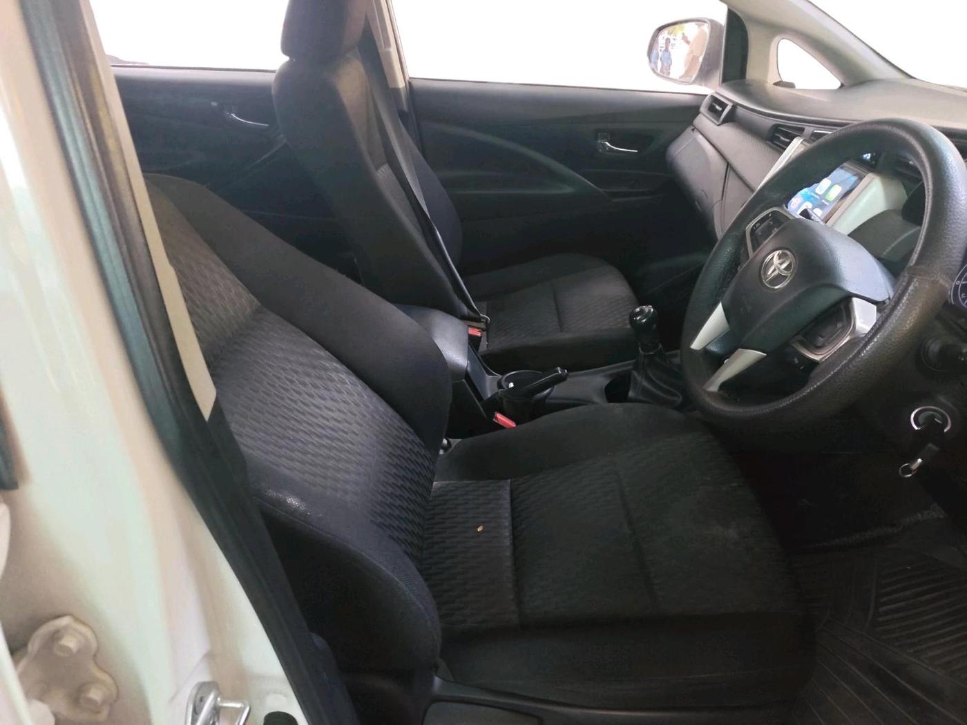 2020 Toyota Innova Crysta 2.7 GX 7 STR MT, Petrol, Manual, 1,57,741 km, interior