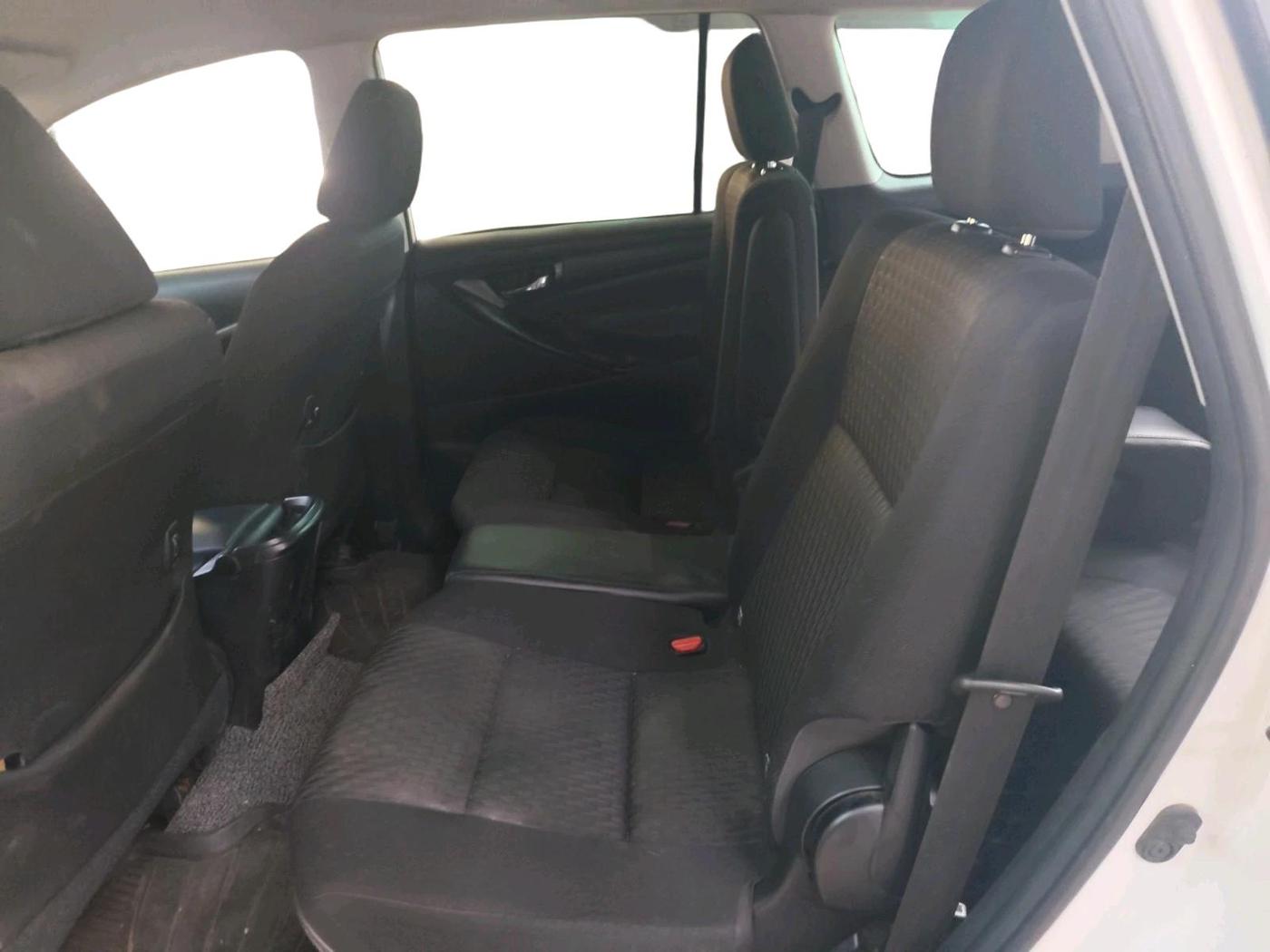 2020 Toyota Innova Crysta 2.7 GX 7 STR MT, Petrol, Manual, 1,57,741 km, interior