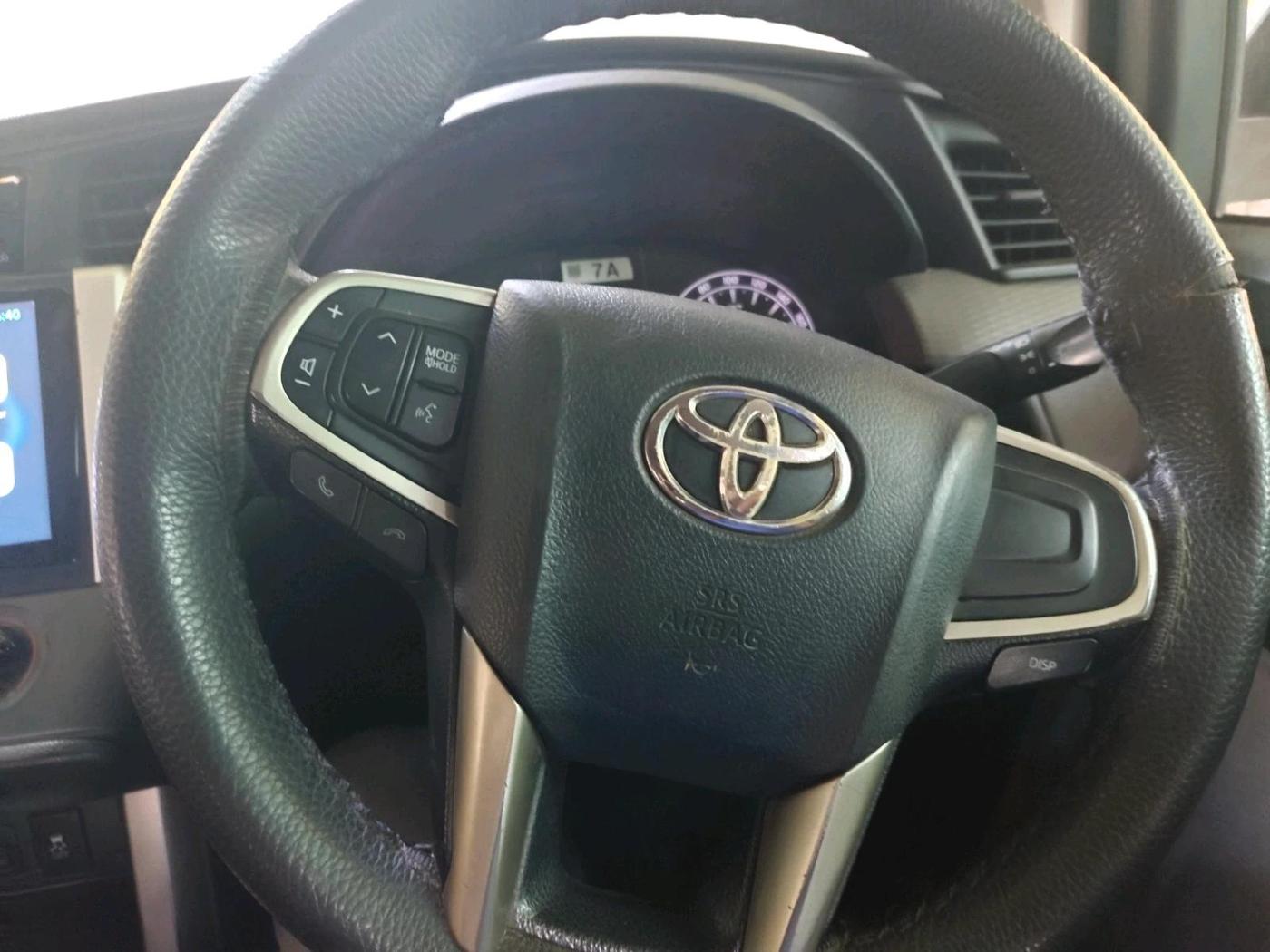 2020 Toyota Innova Crysta 2.7 GX 7 STR MT, Petrol, Manual, 1,57,741 km, interior
