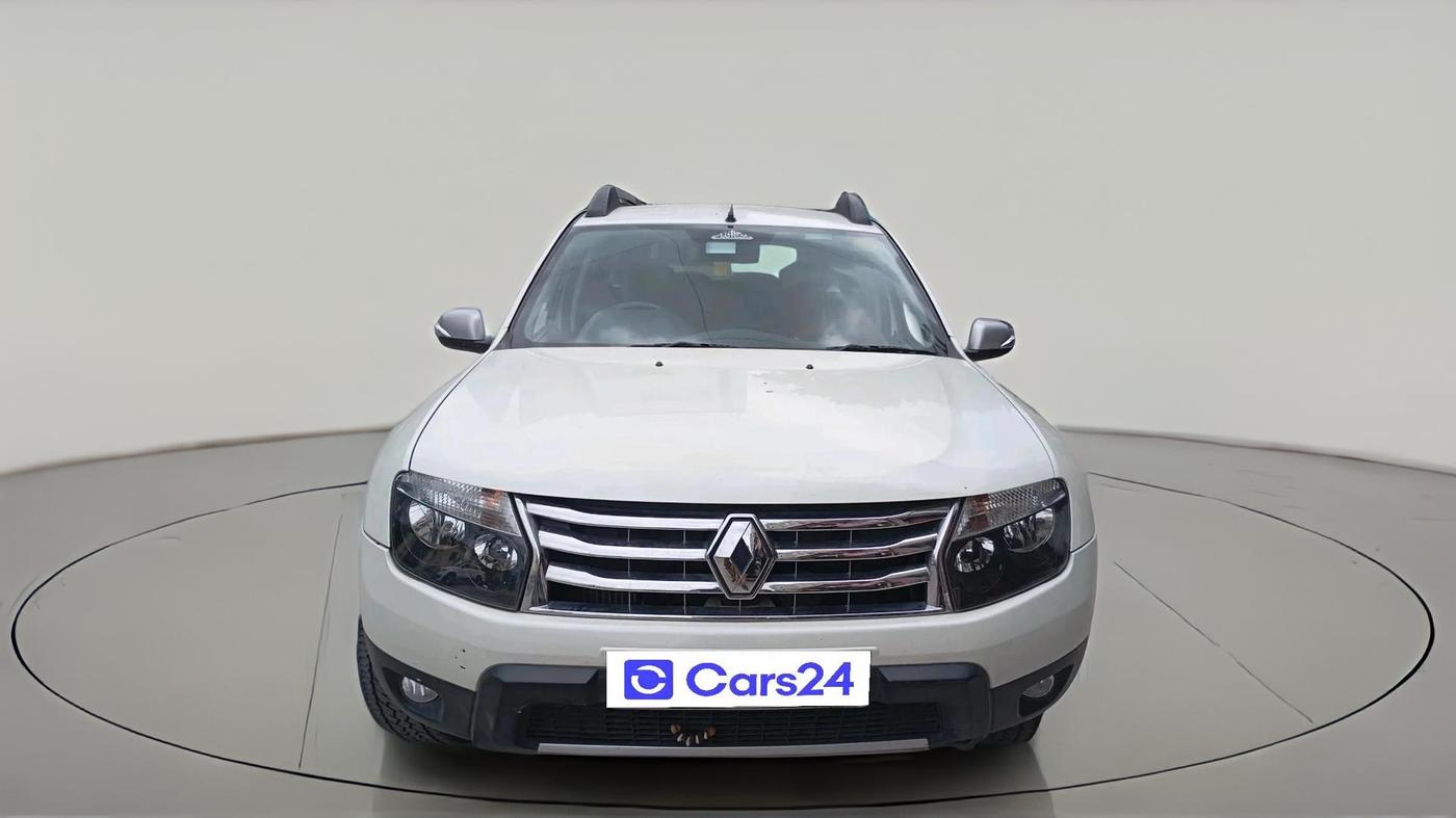 2015 Renault Duster 110 PS RXZ DIESEL, Diesel, Manual, 1,41,875 km, exterior
