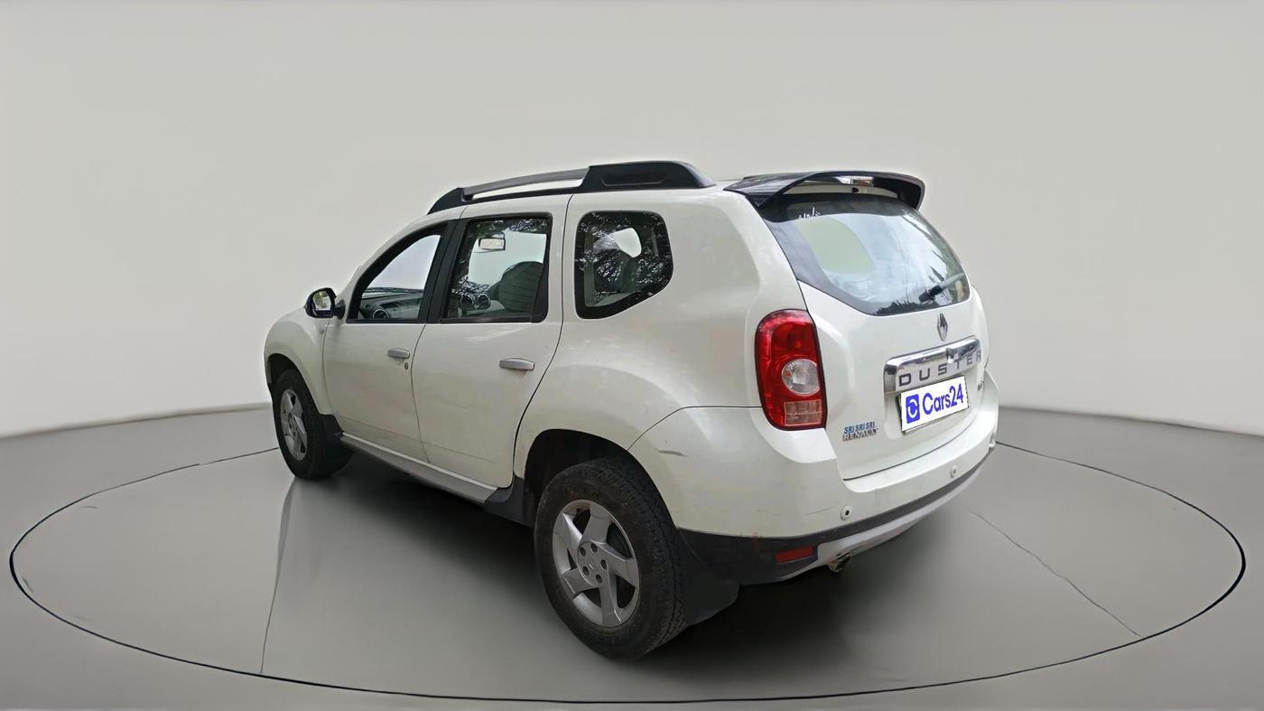 2015 Renault Duster 110 PS RXZ DIESEL, Diesel, Manual, 1,41,875 km, exterior