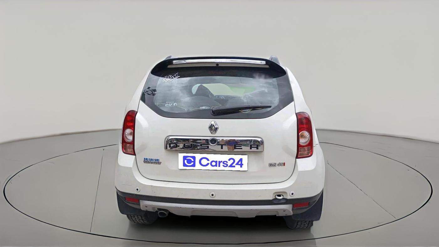 2015 Renault Duster 110 PS RXZ DIESEL, Diesel, Manual, 1,41,875 km, exterior