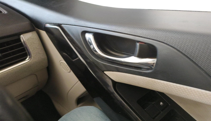 2022 Tata NEXON XZA PLUS (O) DIESEL, Diesel, Automatic, 59,721 km, interior