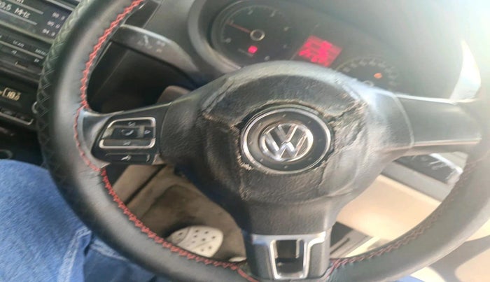 2013 Volkswagen Polo HIGHLINE DIESEL, Diesel, Manual, 2,02,523 km, interior