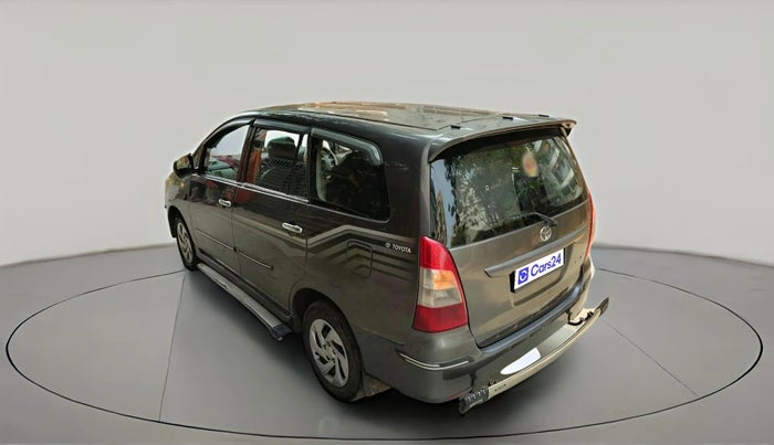 2012 Toyota Innova 2.5 GX 8 STR, Diesel, Manual, 2,72,249 km, exterior