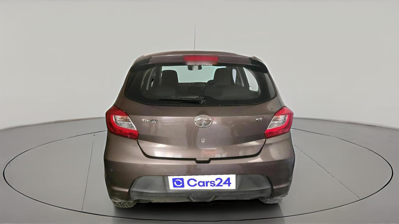 2017 Tata Tiago XZ PETROL, Petrol, Manual, 75,000 km, exterior