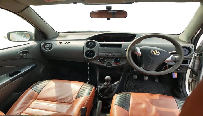 2018 Toyota Etios GD, Diesel, Manual, 94,358 km, interior