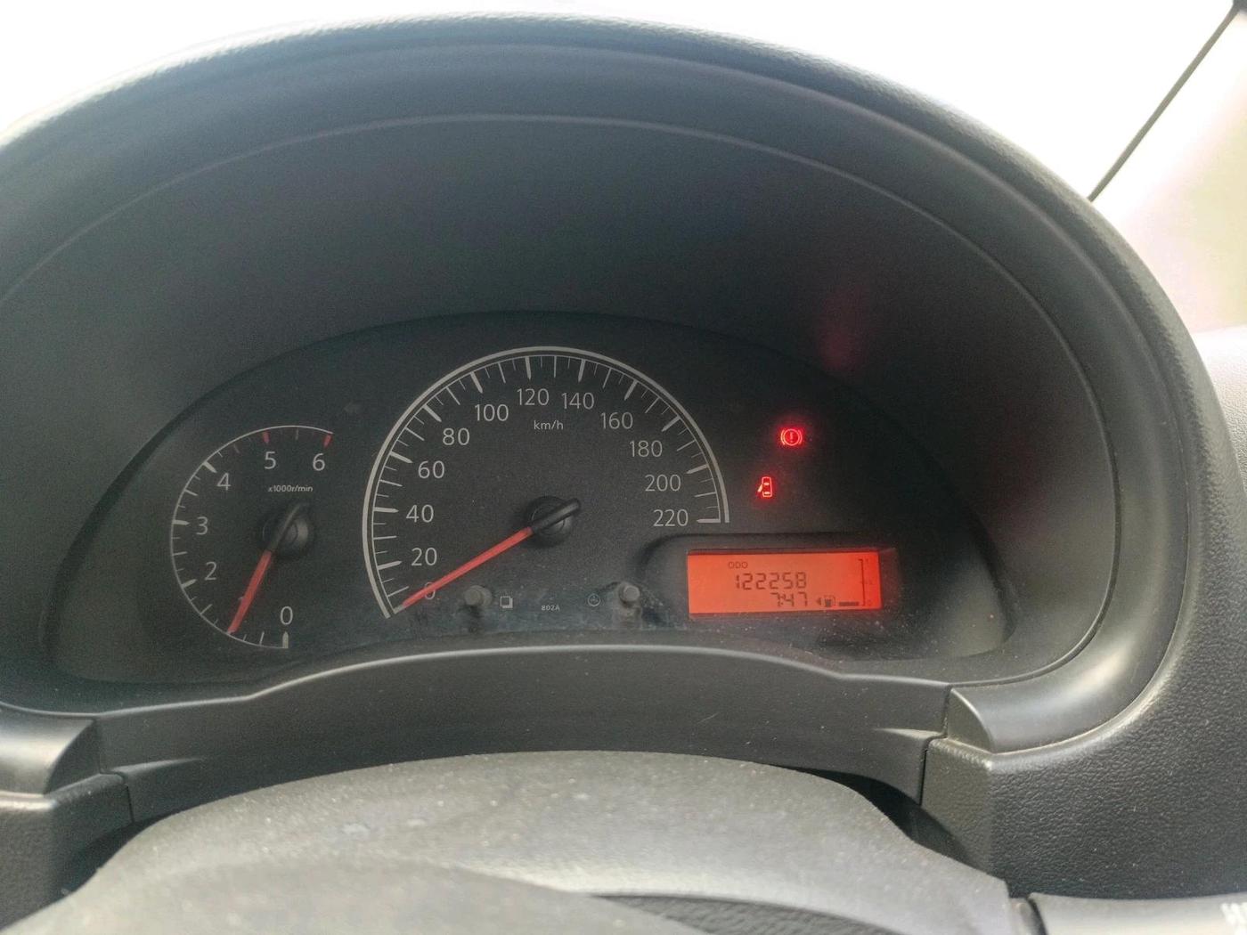 2013 Renault Scala RXE DIESEL, Diesel, Manual, 1,22,258 km, interior