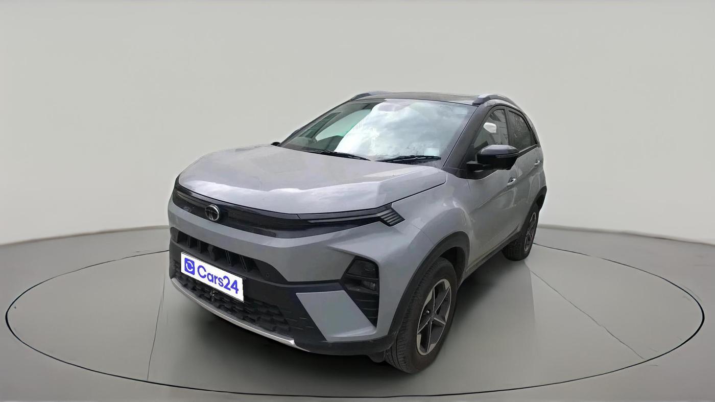 2025 Tata NEXON Creative Plus (PS) 1.2 Petrol Dual Tone, Petrol, Manual, 8,935 km, exterior