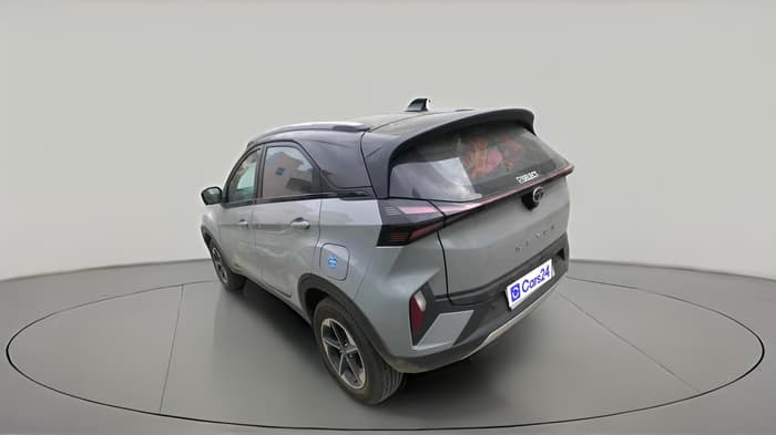 2025 Tata NEXON Creative Plus (PS) 1.2 Petrol Dual Tone, Petrol, Manual, 8,935 km, exterior