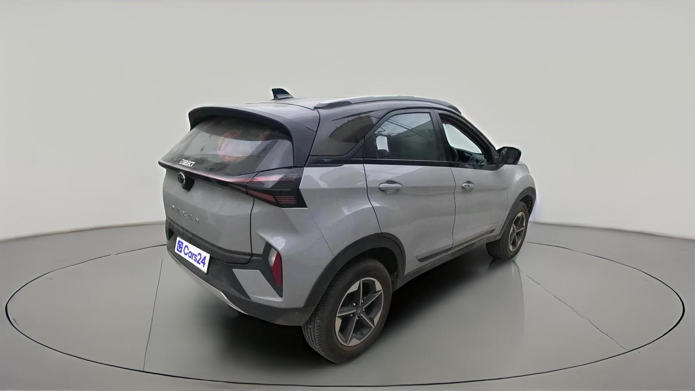2025 Tata NEXON Creative Plus (PS) 1.2 Petrol Dual Tone, Petrol, Manual, 8,935 km, exterior