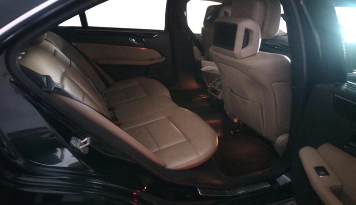2011 Mercedes Benz E Class E 350 CDI AVANTGARDE, Diesel, Automatic, 1,67,845 km, interior