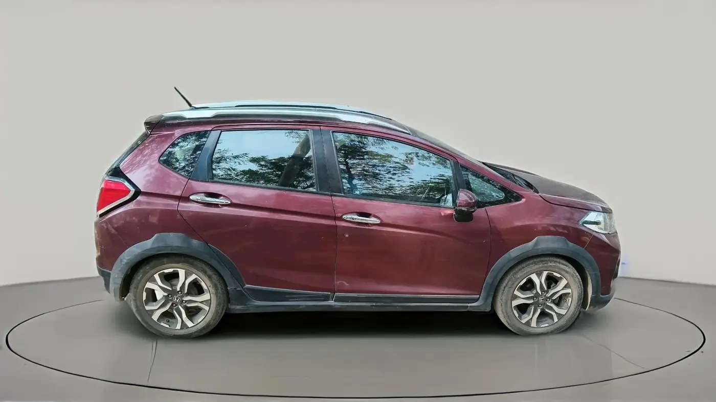 2017 Honda WR-V 1.5L I-DTEC VX MT, Diesel, Manual, 1,76,290 km, exterior