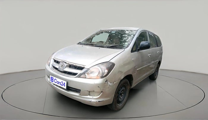2007 Toyota Innova G4 2.5 8 STR, Diesel, Manual, 1,84,874 km, exterior