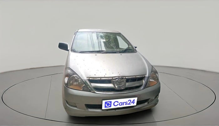 2007 Toyota Innova G4 2.5 8 STR, Diesel, Manual, 1,84,874 km, exterior