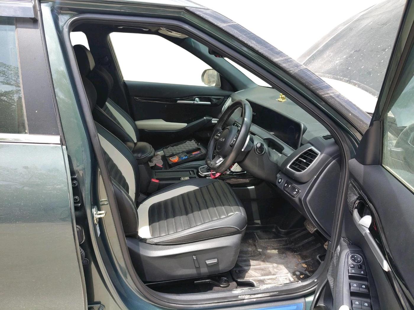 2024 KIA SELTOS  GTX Plus 1.5 Turbo Petrol DCT, Petrol, Automatic, 17,232 km, interior