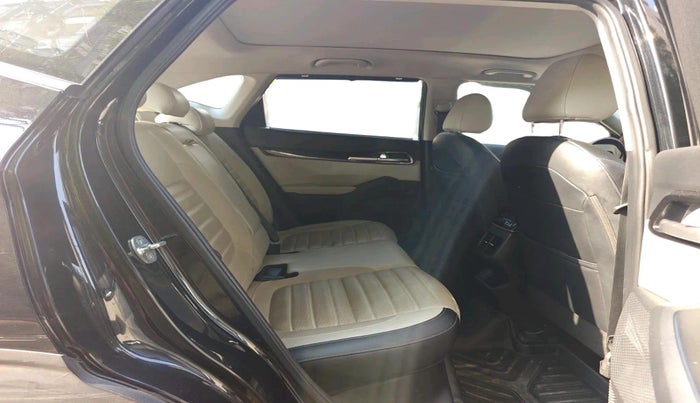 2023 KIA SELTOS  HTX 1.5 DIESEL AT, Diesel, Automatic, 44,705 km, interior