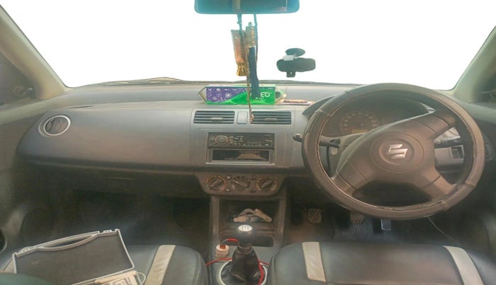 2007 Maruti Swift LXI 1.3, Petrol, Manual, 89,681 km, interior