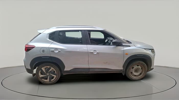 2021 Nissan MAGNITE XE, Petrol, Manual, 64,385 km, exterior