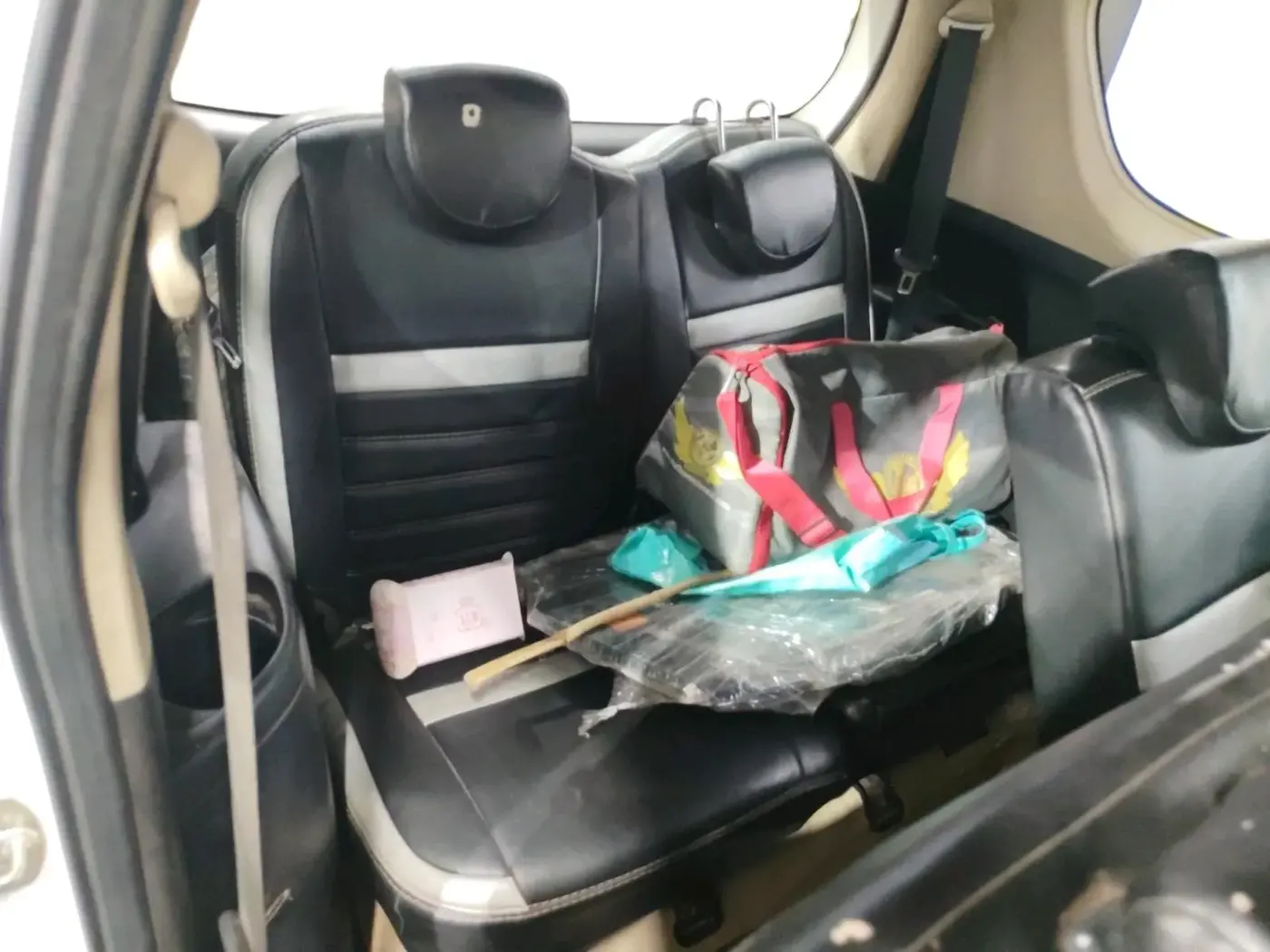 2018 Maruti Ertiga VDI SHVS, Diesel, Manual, 1,52,641 km, interior