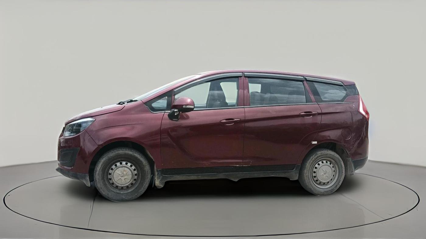 2018 Mahindra MARAZZO M4 7 STR, Diesel, Manual, 2,09,915 km, exterior