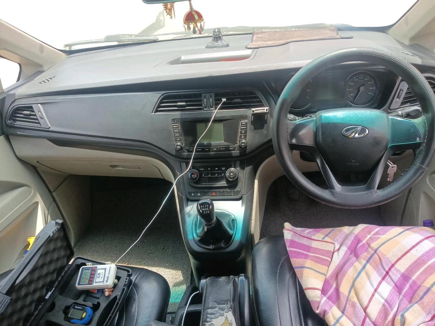 2018 Mahindra MARAZZO M4 7 STR, Diesel, Manual, 2,09,915 km, interior