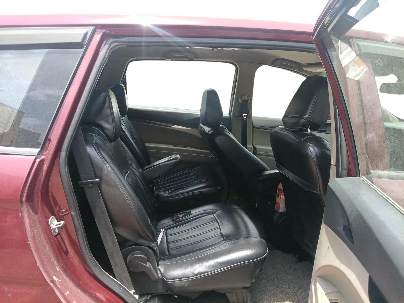 2018 Mahindra MARAZZO M4 7 STR, Diesel, Manual, 2,09,915 km, interior