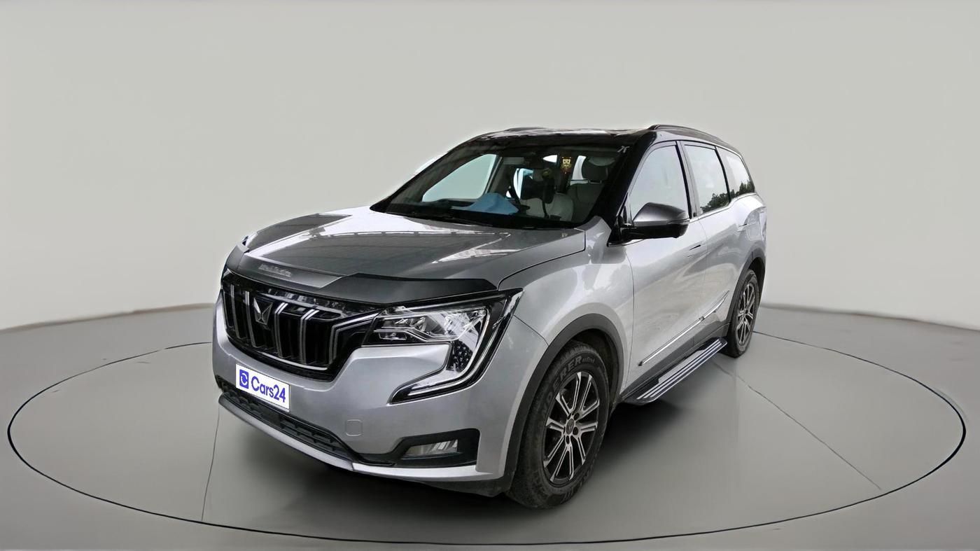 2022 Mahindra XUV700 AX 7 LUXURY D MT 7 STR, Diesel, Manual, 70,378 km, exterior