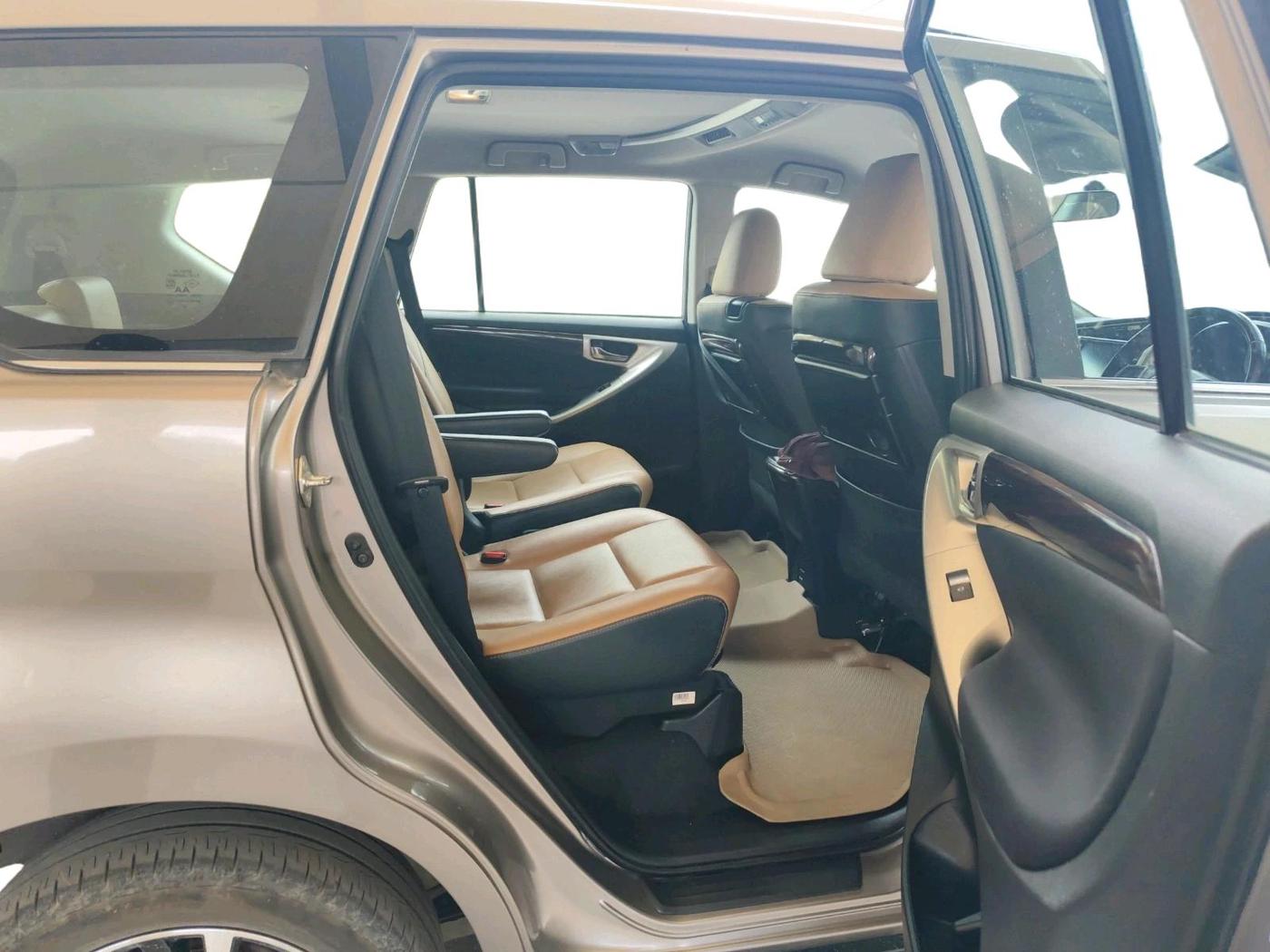 2021 Toyota Innova Crysta 2.4 ZX AT 7 STR, Diesel, Automatic, 1,04,382 km, interior
