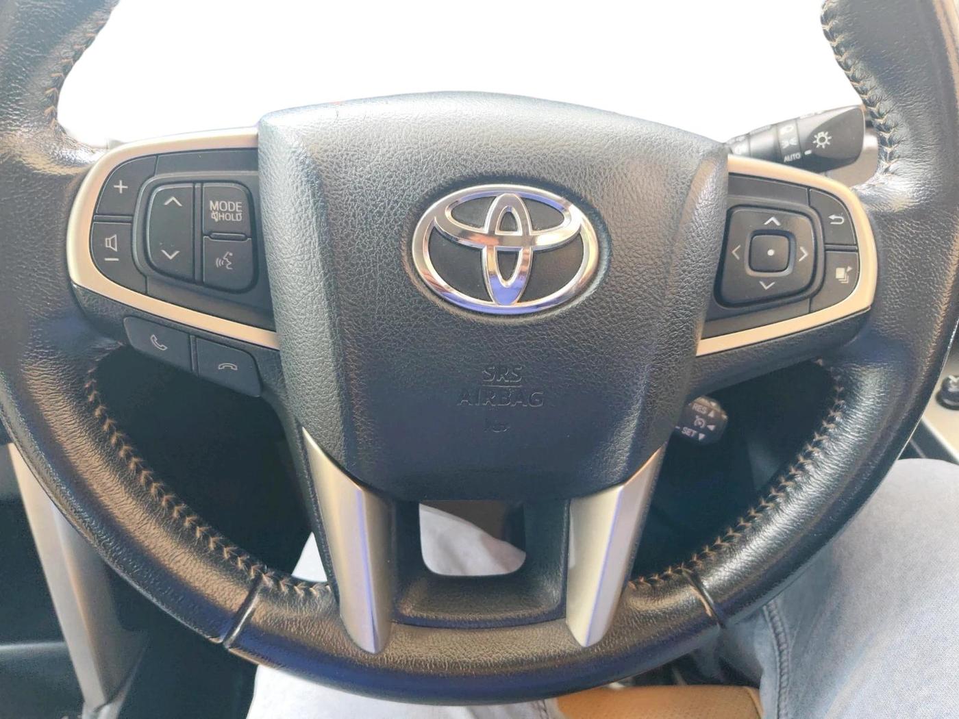 2021 Toyota Innova Crysta 2.4 ZX AT 7 STR, Diesel, Automatic, 1,04,382 km, interior