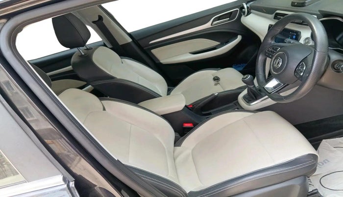 2023 MG ASTOR SHARP 1.5 MT, Petrol, Manual, 21,127 km, interior