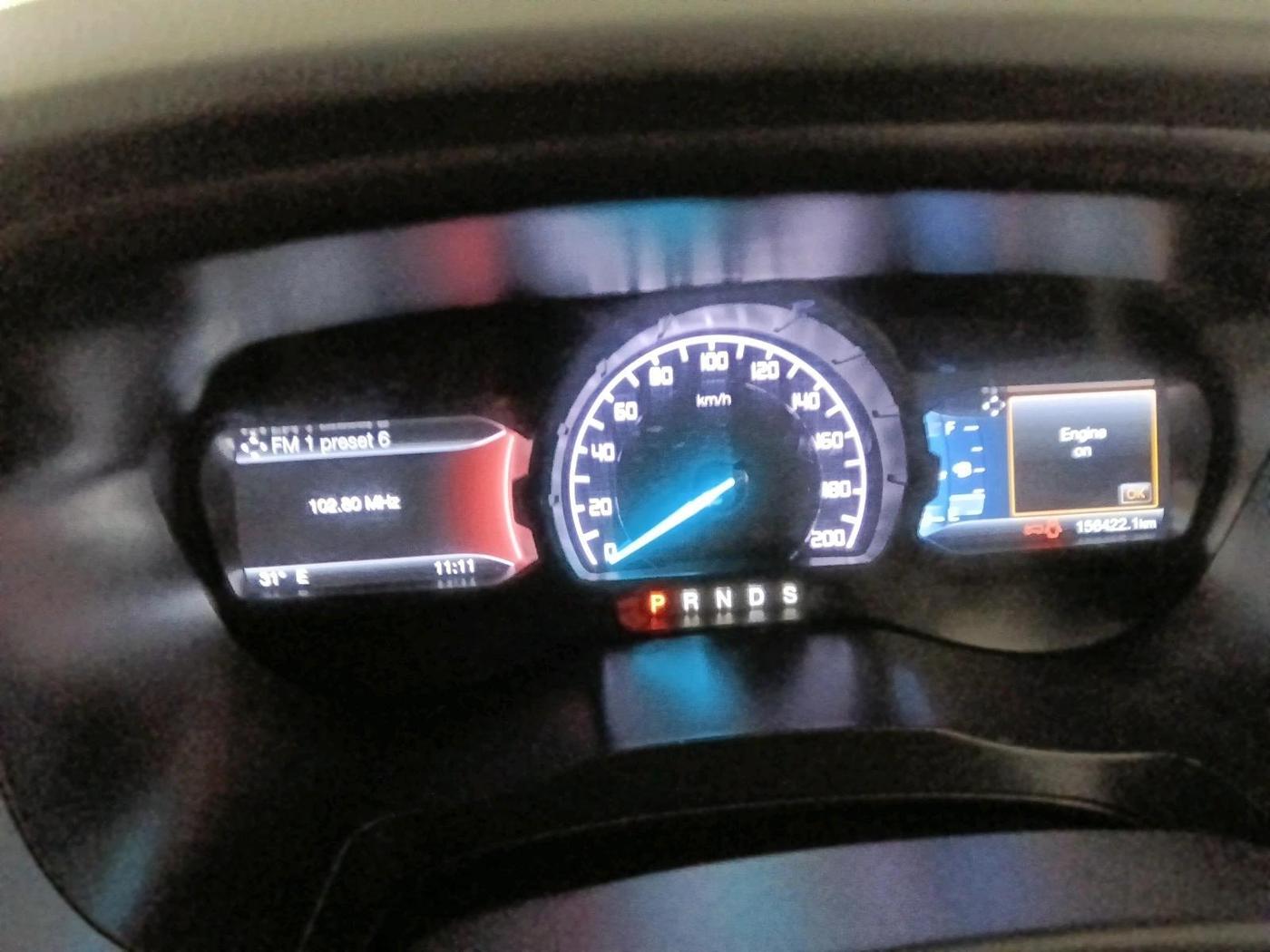 2016 Ford Endeavour TREND 3.2 4X4 AT, Diesel, Automatic, 1,56,422 km, interior