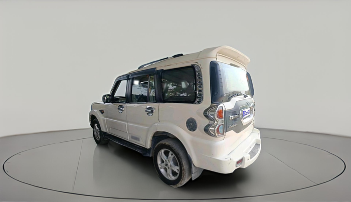 2015 Mahindra Scorpio S10, Diesel, Manual, 1,29,103 km, exterior
