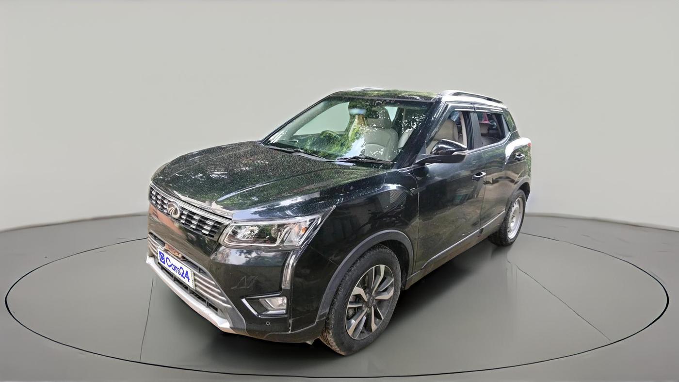 2019 Mahindra XUV300 W8 (O) 1.2 PETROL, Petrol, Manual, 88,710 km, exterior