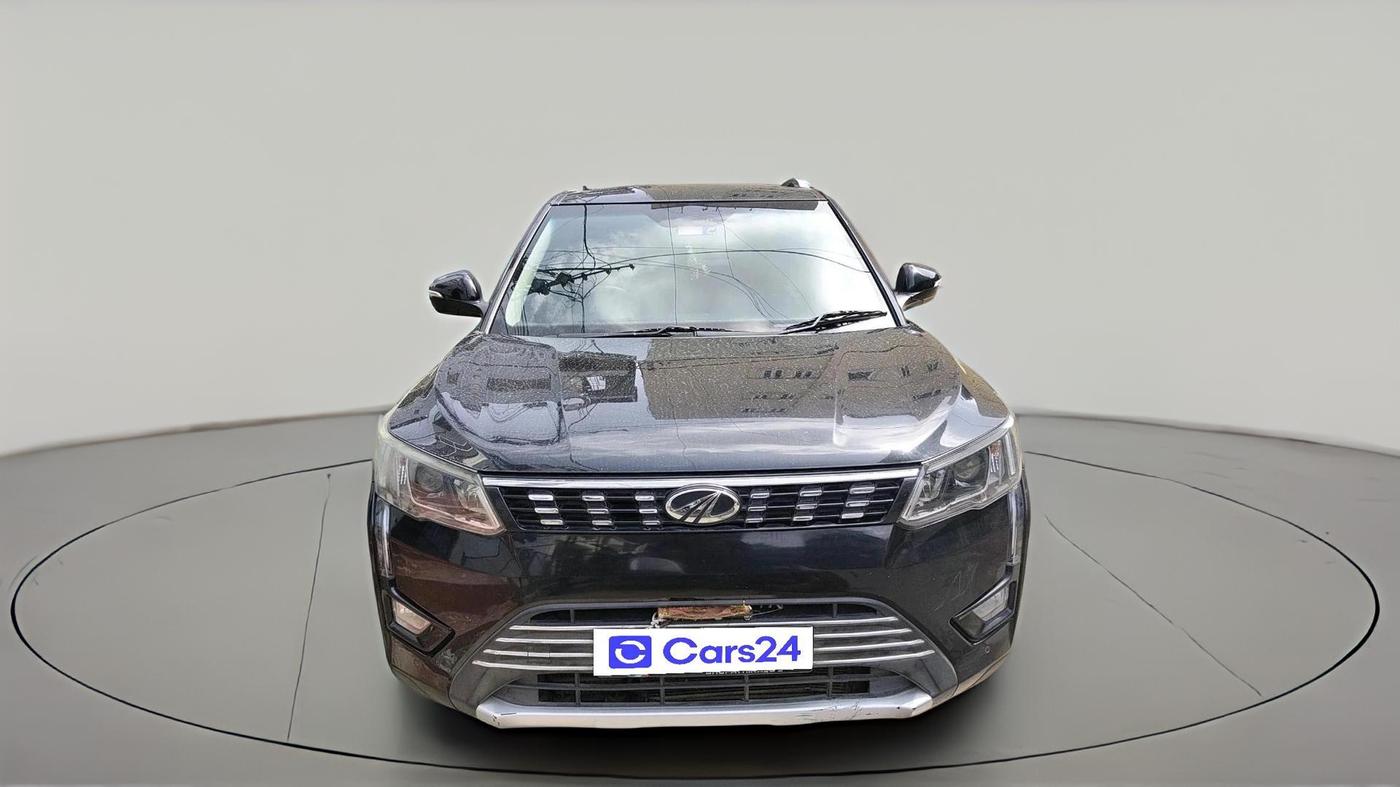 2019 Mahindra XUV300 W8 (O) 1.2 PETROL, Petrol, Manual, 88,710 km, exterior