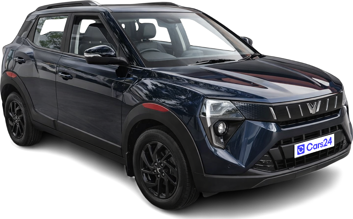 2025 Mahindra XUV 3XO - SUV - Petrol - Manual - ₹12.00 lakh