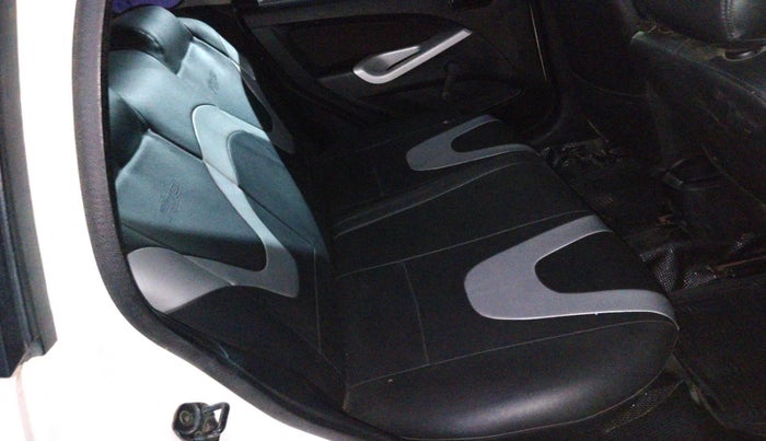 2011 Ford Figo TITANIUM 1.4 DIESEL, Diesel, Manual, 1,19,737 km, interior