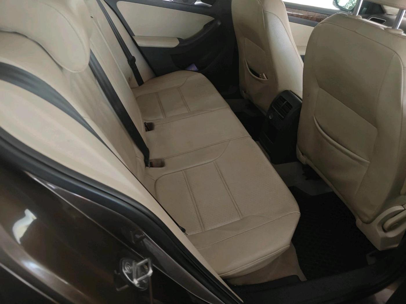 2013 Volkswagen Jetta COMFORTLINE TSI, Petrol, Manual, 52,304 km, interior