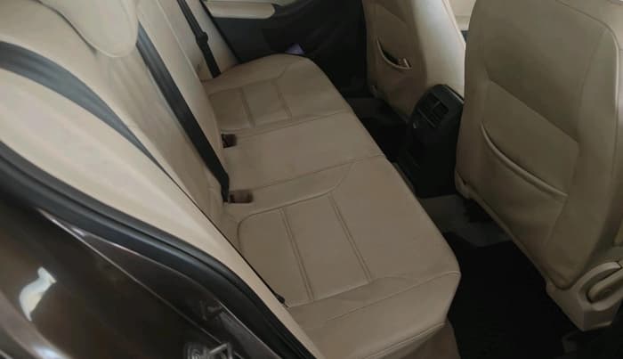 2013 Volkswagen Jetta COMFORTLINE TSI, Petrol, Manual, 52,304 km, interior