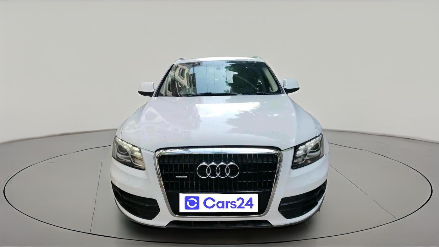 2011 Audi Q5 3.0 TDI QUATTRO, Diesel, Automatic, 1,18,708 km, exterior