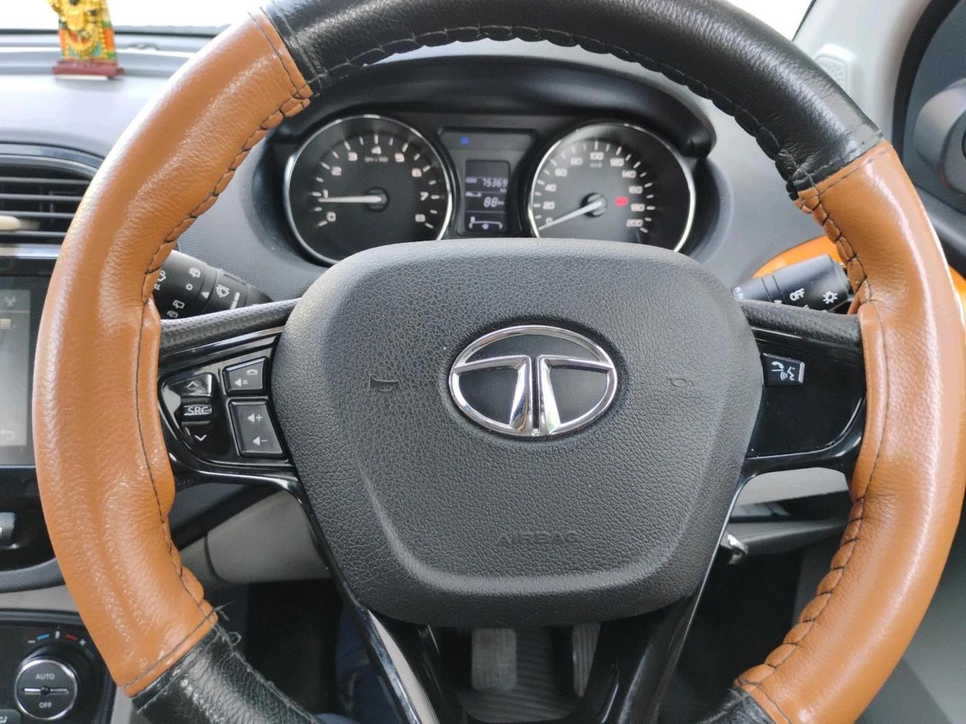 2018 Tata Tiago XZ PLUS PETROL, Petrol, Manual, 76,800 km, interior