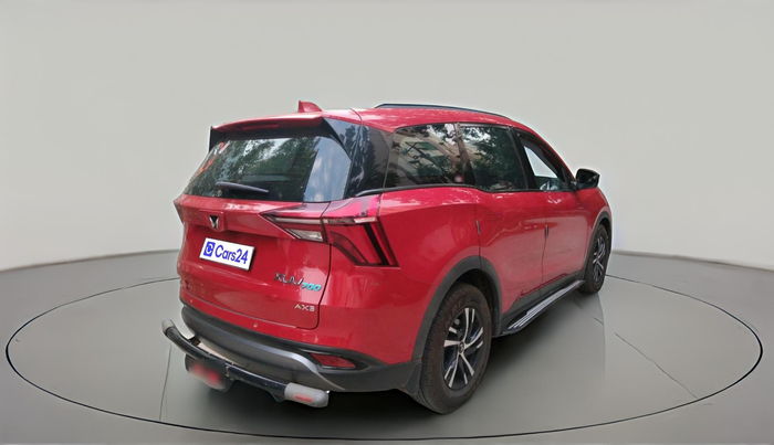 2022 Mahindra XUV700 AX 3 P MT 5 STR, Petrol, Manual, 77,491 km, exterior